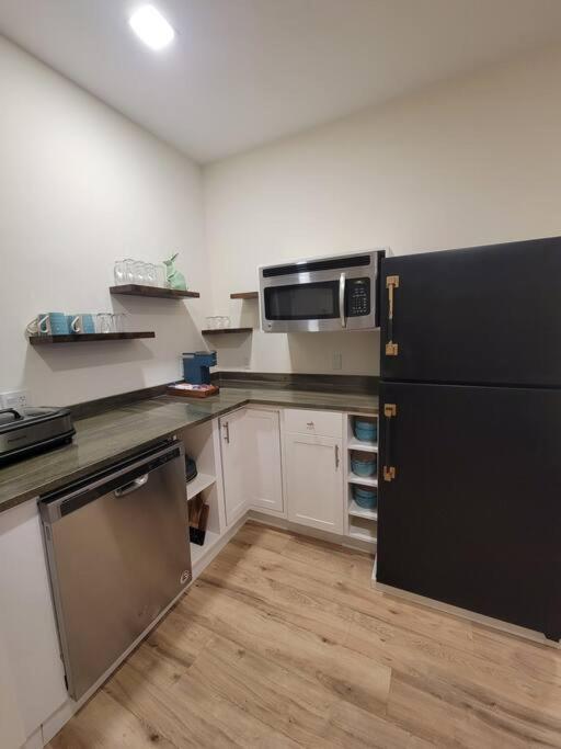 Cozy Apt, Minutes From Boston! Revere Exterior photo